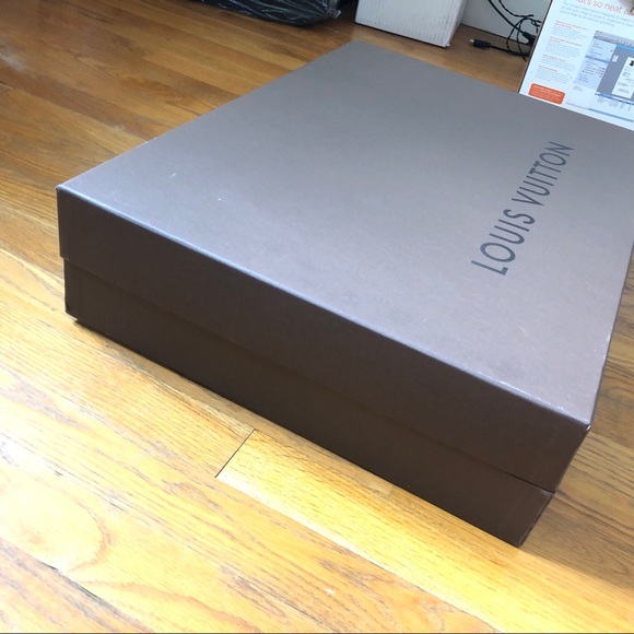 Vintage Louis Vuitton Dust Box - Picture 3 of 8